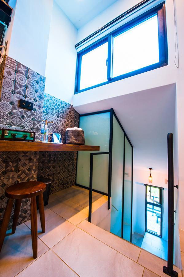 Pathway Inn Маджонг Экстерьер фото